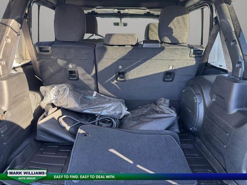 Used 2022 Jeep Wrangler Unlimited Rubicon 4xe w/ Cold Weather Group image 16