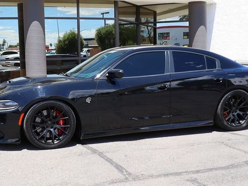 Used 2016 Dodge Charger SRT Hellcat RWD image 7