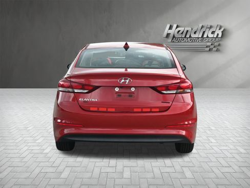 Used 2018 Hyundai Elantra SEL FWD image 8