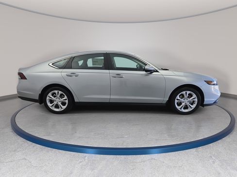 New 2026 Honda Accord LX image 4