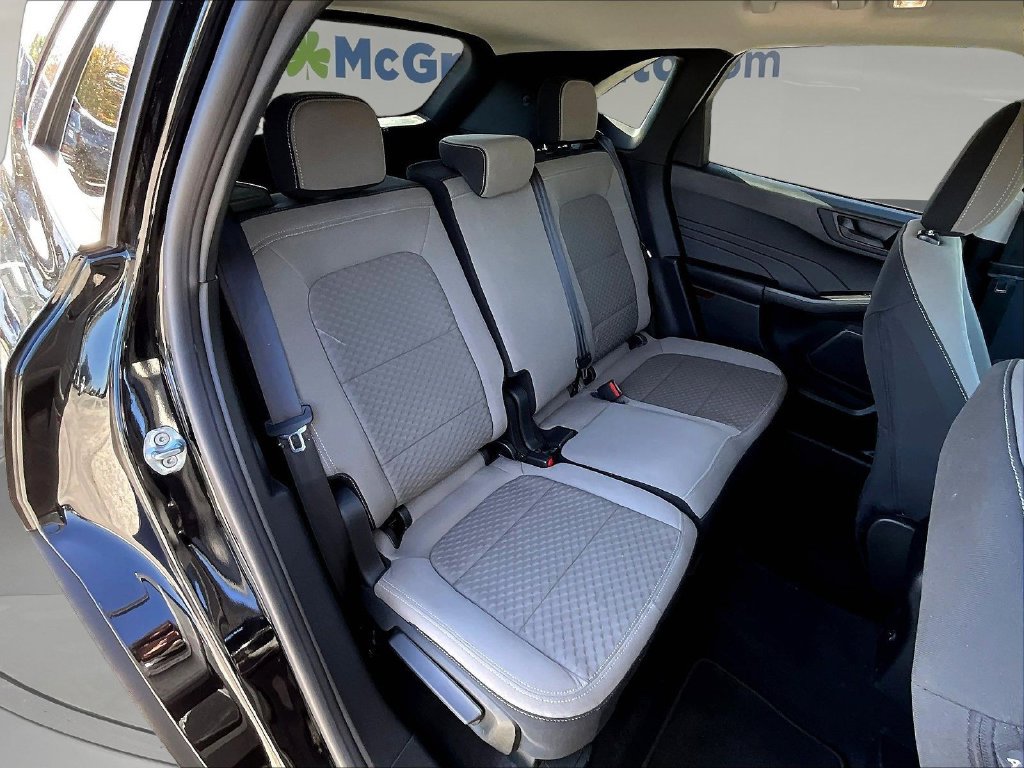 Used 2022 Ford Escape SE FWD image 26