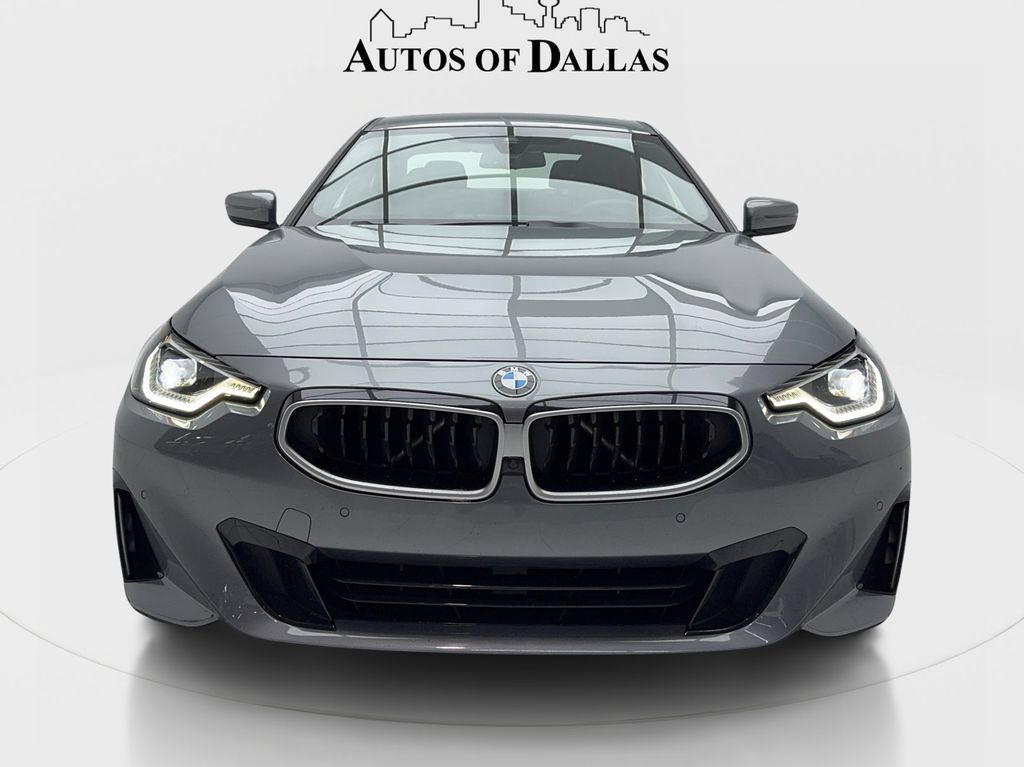 Used 2025 BMW 230i Coupe RWD image 3