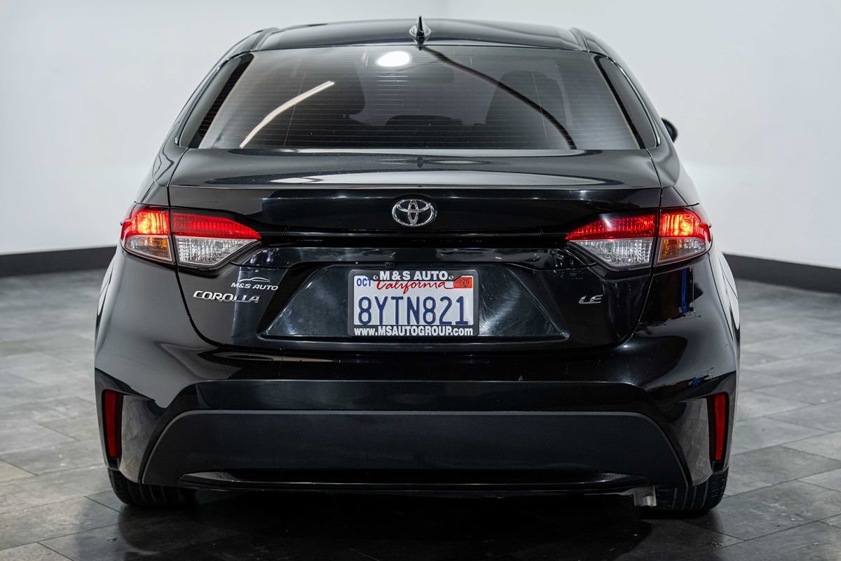 Used 2022 Toyota Corolla LE FWD image 5