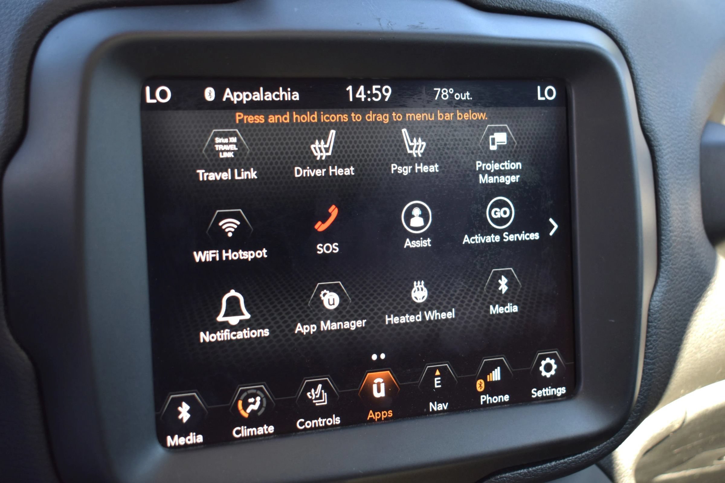 Used 2020 Jeep Renegade Limited w/ UConnect 8.4 Nav Group FWD image 23