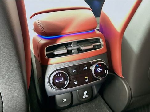 Certified 2025 Genesis GV70 2.5T Sport Prestige w/ Sport Prestige Package image 18