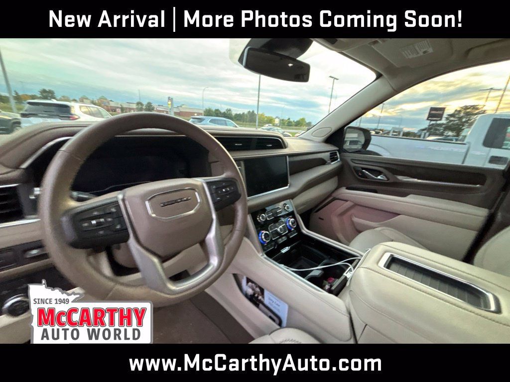 Used 2023 GMC Yukon Denali AWD/4WD image 10