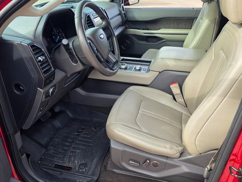 Used 2020 Ford Expedition Limited w/ Equipment Group 301A image 9