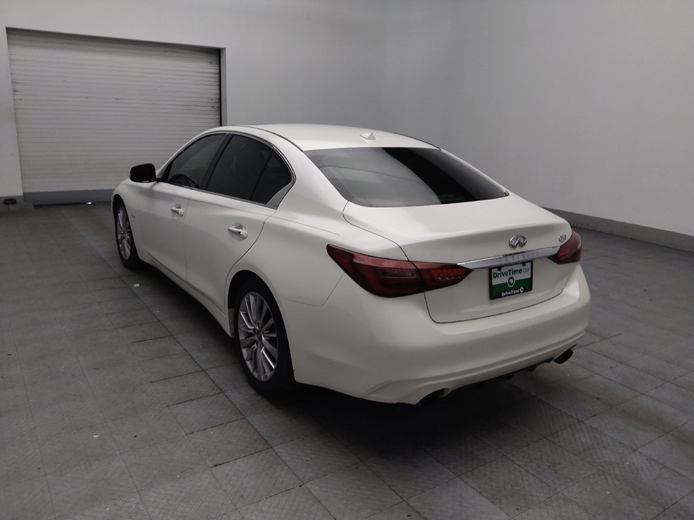 Used 2018 INFINITI Q50 Luxe w/ Essential Package (3.0T Luxe) RWD image 5