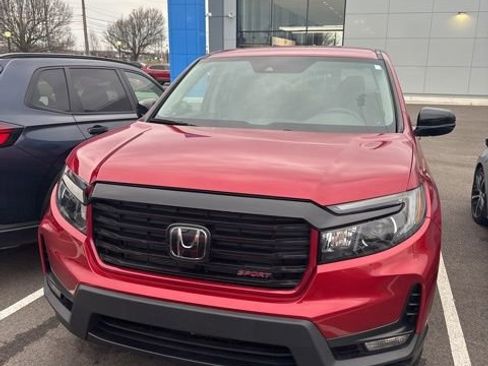 Used 2023 Honda Ridgeline Sport image 1