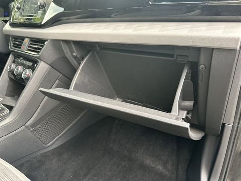 Certified 2023 Volkswagen Taos S FWD image 33