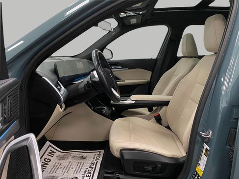 Certified 2023 BMW X1 xDrive28i w/ Convenience Package image 29