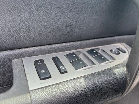 Used 2009 Chevrolet Silverado 1500 LT w/ Power Pack Plus RWD image 12