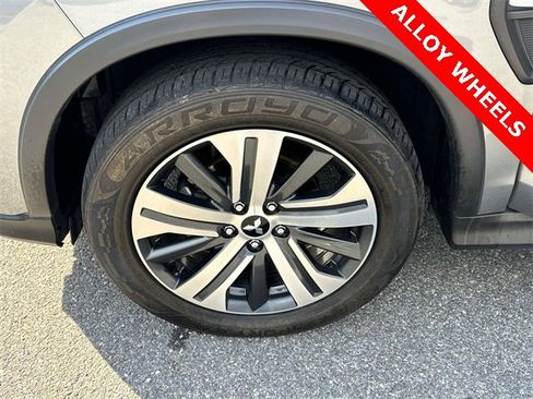 Used 2021 Mitsubishi Outlander Sport ES image 39