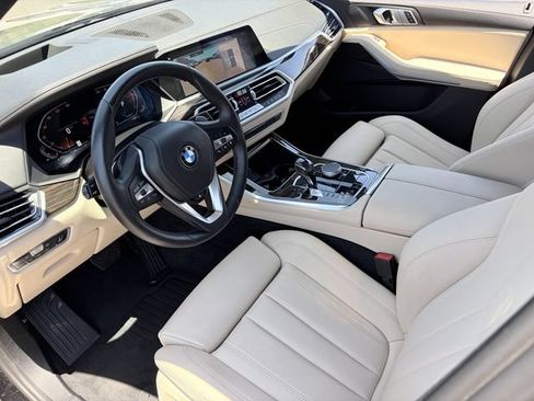 Used 2021 BMW X5 xDrive40i w/ Premium Package 2 AWD/4WD image 19