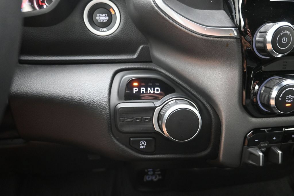 Used 2025 RAM 1500 Big Horn RWD image 18