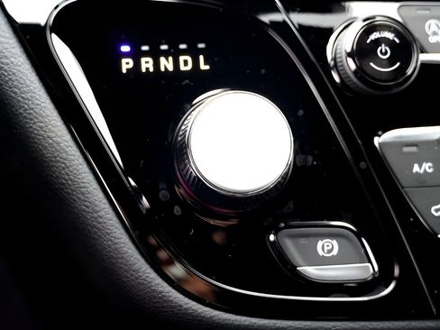 New 2026 Chrysler Pacifica Select FWD image 14