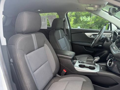 Used 2023 Chevrolet Blazer LT w/ Convenience Package FWD image 23
