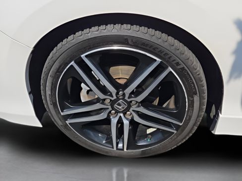 Used 2017 Honda Accord Sport Special Edition image 14