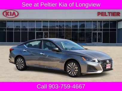 Used 2025 Nissan Altima 2.5 SV