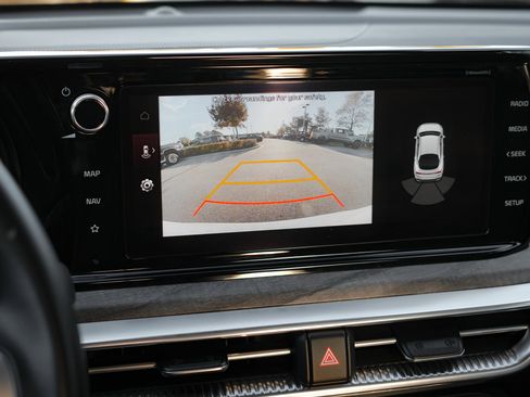 Used 2022 Kia K5 EX image 25