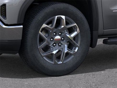 New 2026 GMC Sierra 1500 SLE w/ Preferred Package image 9