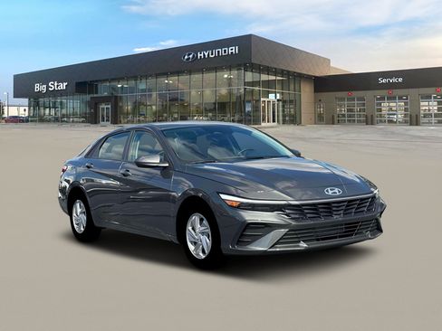 New 2026 Hyundai Elantra SE FWD image 11
