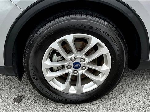 Used 2021 Ford Escape SE image 8