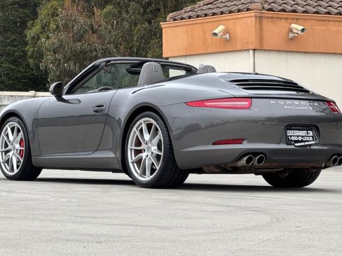 Used 2013 Porsche 911 Carrera S RWD image 3