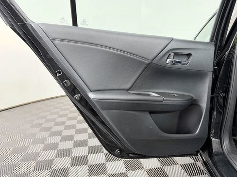 Used 2016 Honda Accord EX-L image 35