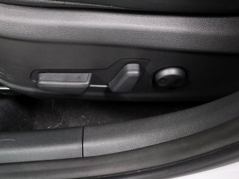 Certified 2023 Hyundai Kona Limited image 27