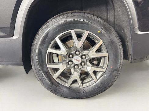 Used 2021 GMC Acadia SLE w/ Driver Convenience Package AWD/4WD image 31