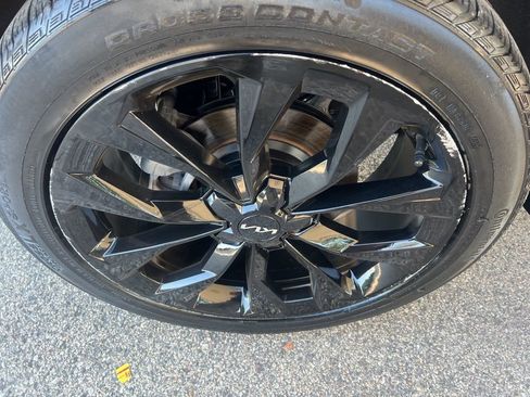 Certified 2023 Kia Sorento SX image 42