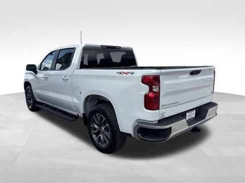 Used 2024 Chevrolet Silverado 1500 LT AWD/4WD image 11