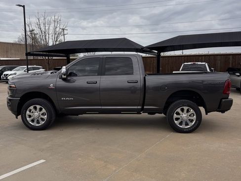 Used 2025 RAM 2500 Laramie w/ Sport Appearance Package image 4