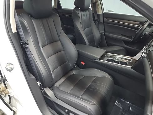Used 2022 Honda Accord EX-L image 15