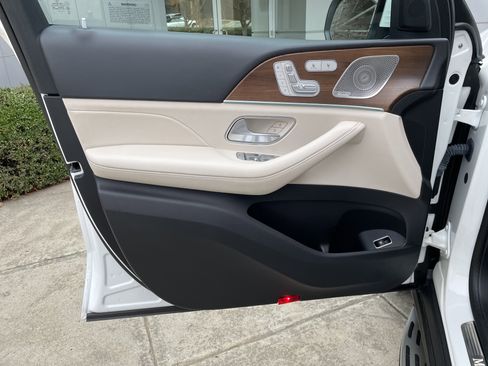 Certified 2022 Mercedes-Benz GLE 350 4MATIC image 16