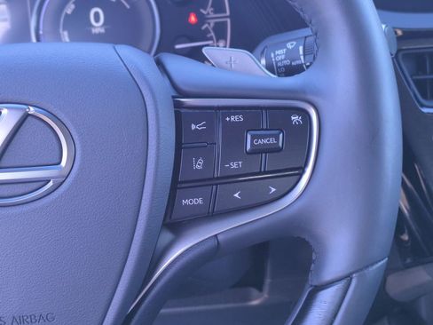 Used 2022 Lexus ES 300h Ultra Luxury image 21