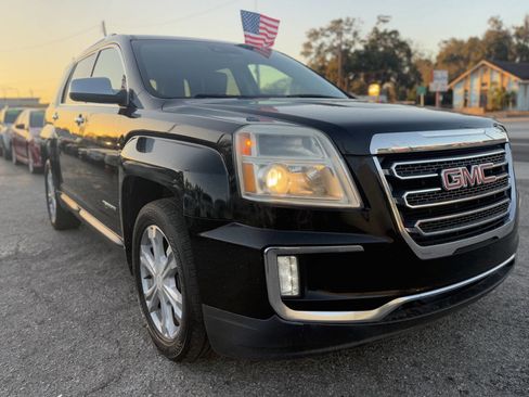 Used 2017 GMC Terrain SLT w/ Driver Alert Package I image 3