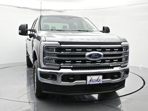 New 2026 Ford F250 XLT w/ XLT Premium Package image 2