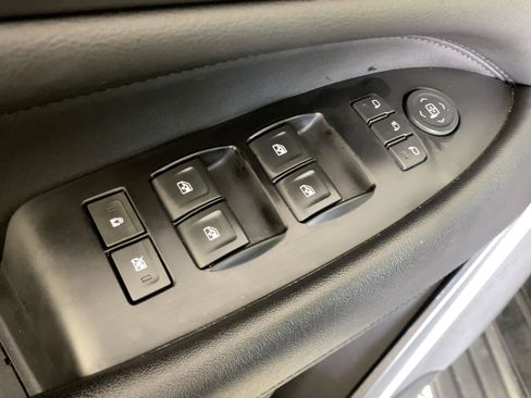 Used 2020 Cadillac Escalade Luxury image 21