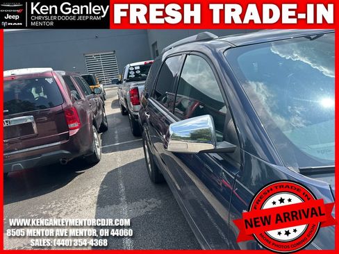 Used 2015 GMC Acadia SLE AWD/4WD image 12