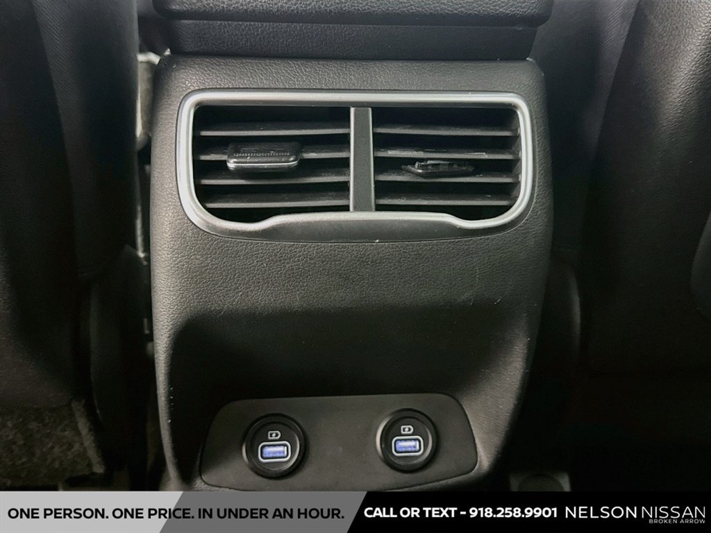Used 2022 Hyundai Santa Fe XRT FWD image 24