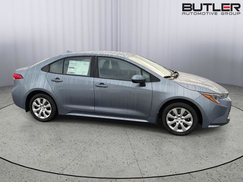New 2026 Toyota Corolla LE FWD image 7