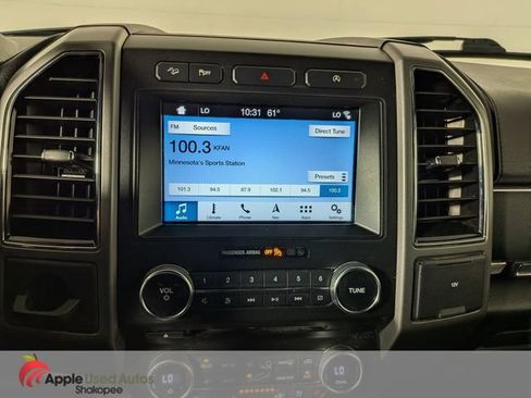 Used 2018 Ford Expedition Max XLT w/ Equipment Group 202A AWD/4WD image 22