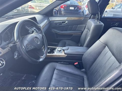 Used 2011 Mercedes-Benz E 550 Sedan image 21