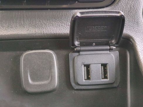 Used 2020 Chevrolet Tahoe LT image 13