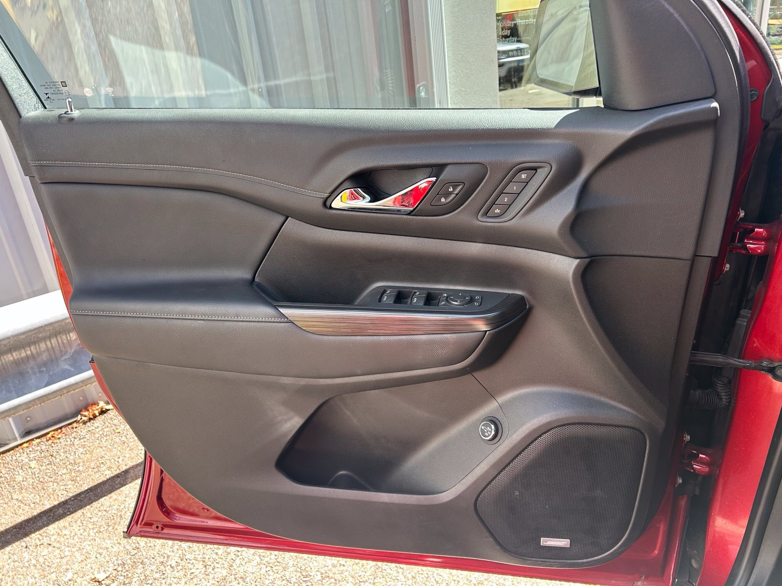 Used 2023 GMC Acadia SLT w/ Elevation Edition AWD/4WD image 17