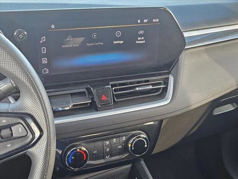 Used 2025 Chevrolet TrailBlazer LT image 14