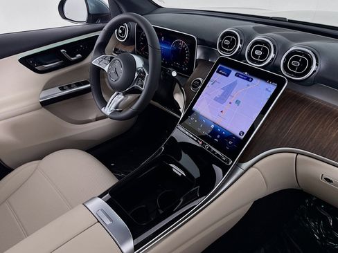 New 2026 Mercedes-Benz GLC 350e 4MATIC image 15