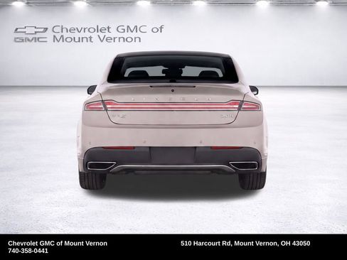 Used 2019 Lincoln MKZ Reserve w/ Luxury Package FWD image 9